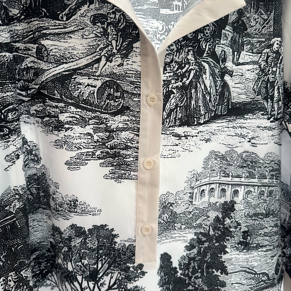Chic Monochrome Women's Robe - Picture 11 of 11
